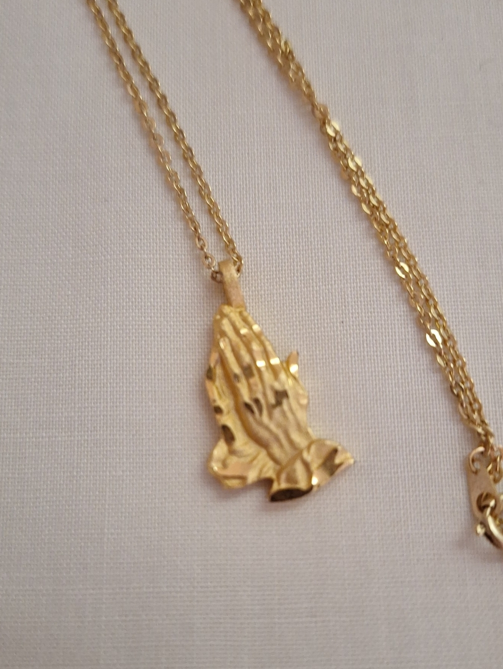 Gold Praying Hands Pendant Necklace